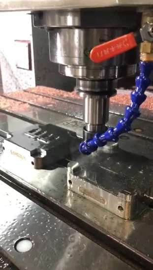 Tat-1080 高性能 CNC ルーターによる金属形状のプロ彫刻用